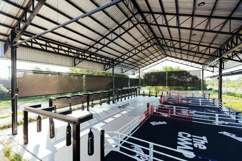 The Camp Muay Thai Resort And Academy Чиангмай Экстерьер фото